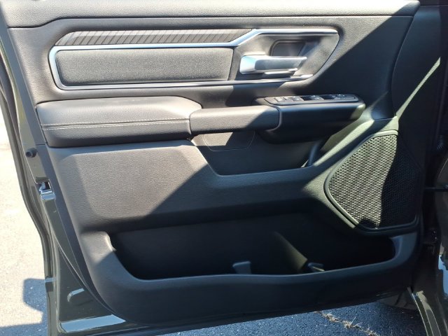 New 2026 RAM 1500 Big Horn w/ Night Edition AWD/4WD image 10