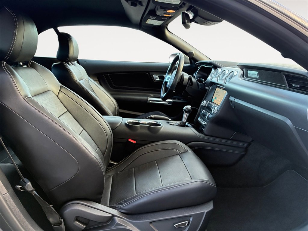 Used 2018 Ford Mustang GT Premium w/ Equipment Group 401A image 15