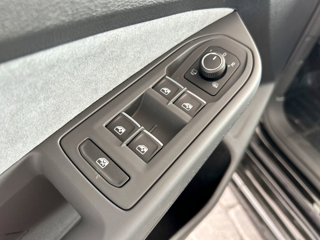 New 2026 Volkswagen Golf w/ Euro Style Package AWD/4WD image 11