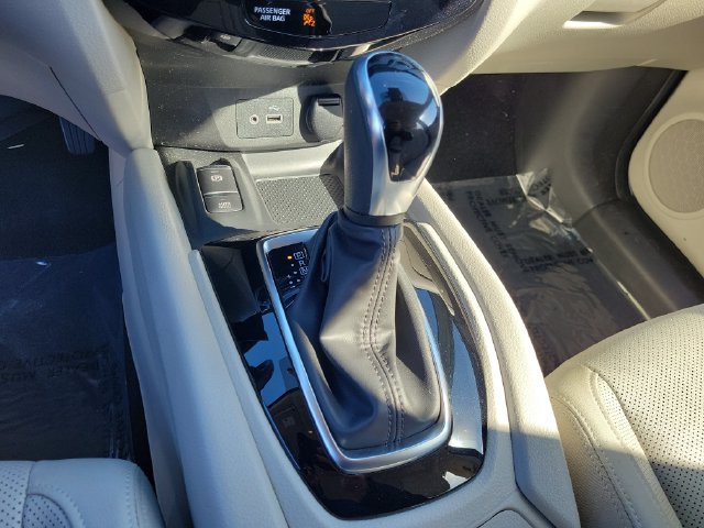 Used 2022 Nissan Rogue Sport SL FWD image 32