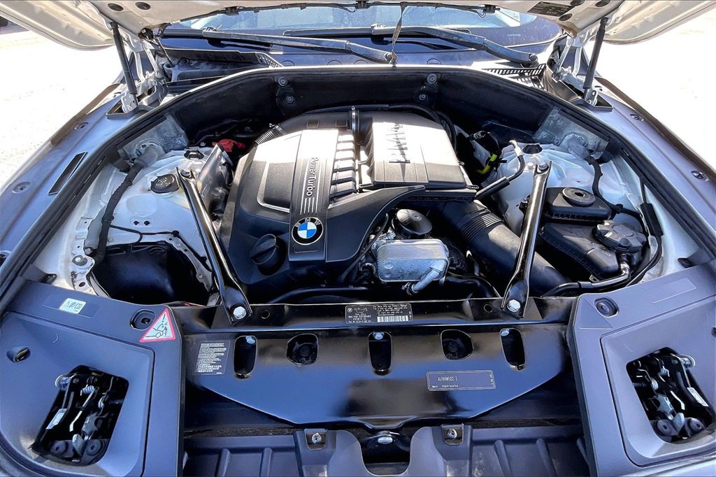 Used 2011 BMW 535i Gran Turismo image 31