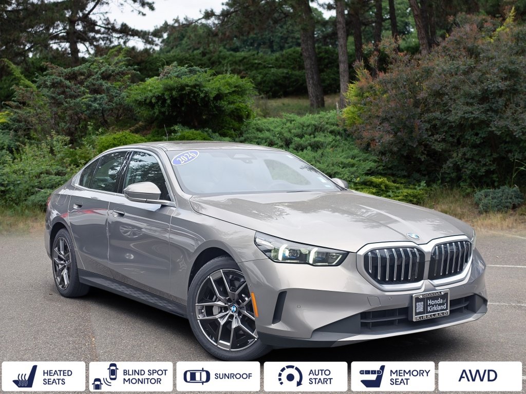 Used 2026 BMW 530i xDrive AWD/4WD image 1