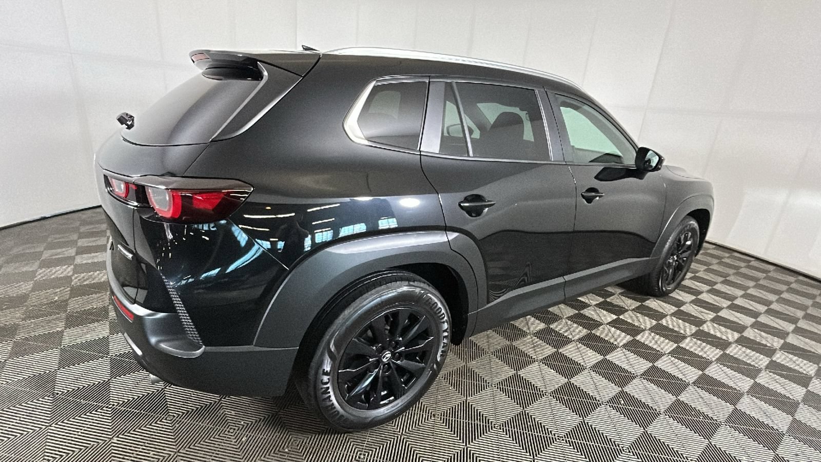 Used 2024 MAZDA CX-50 AWD 2.5 S w/ Cargo Package image 3