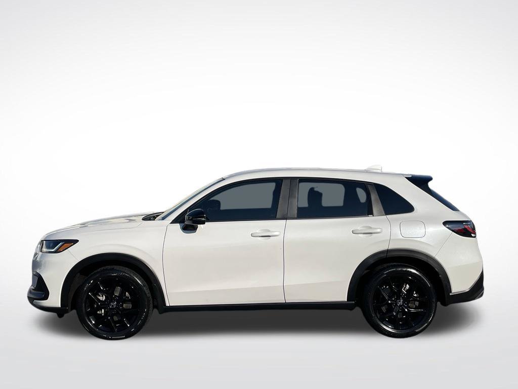Certified 2025 Honda HR-V Sport image 2
