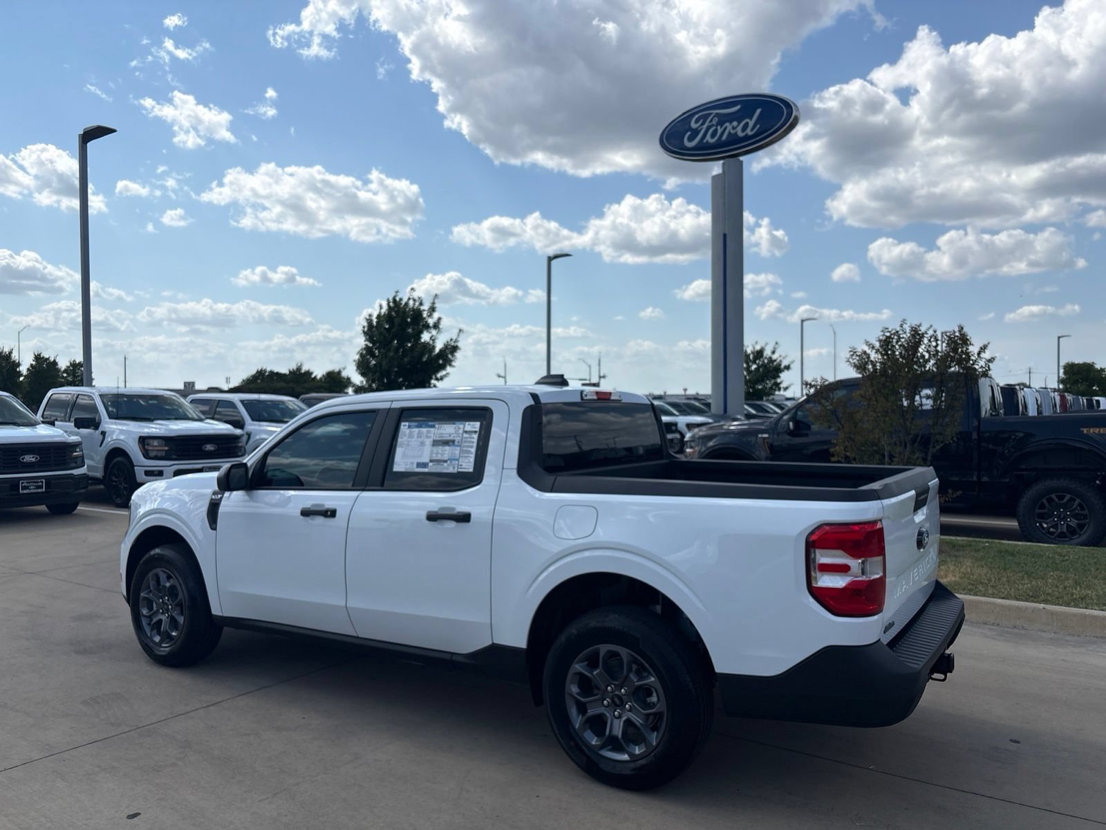 New 2026 Ford Maverick XLT w/ Equipment Group 301A AWD/4WD image 3