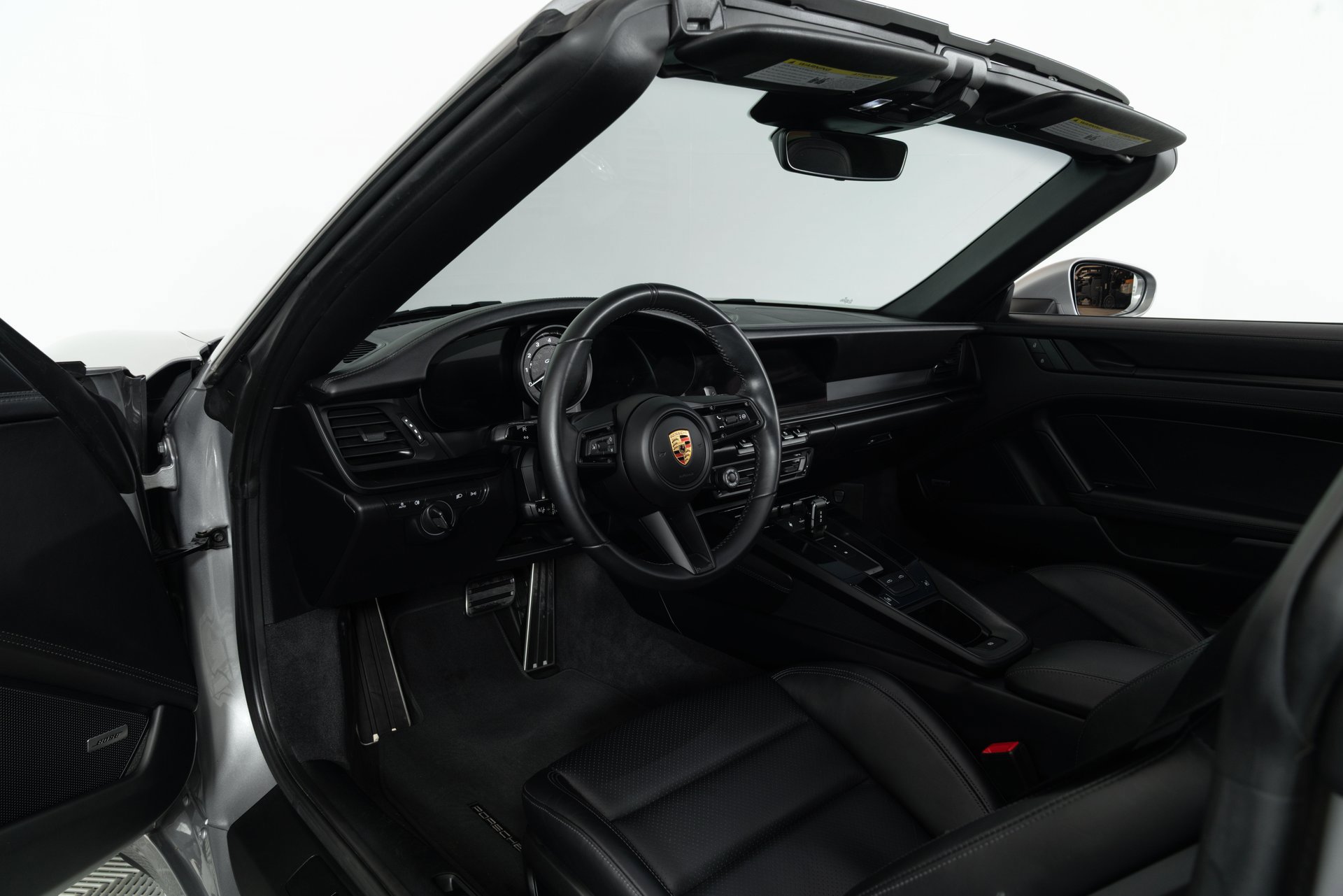 Used 2024 Porsche 911 Targa 4 GTS image 13