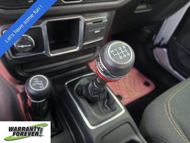 Used 2024 Jeep Wrangler Sport AWD/4WD image 25