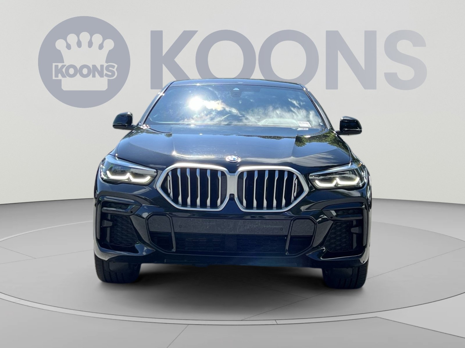 Used 2023 BMW X6 xDrive40i w/ M Sport Package AWD/4WD image 4