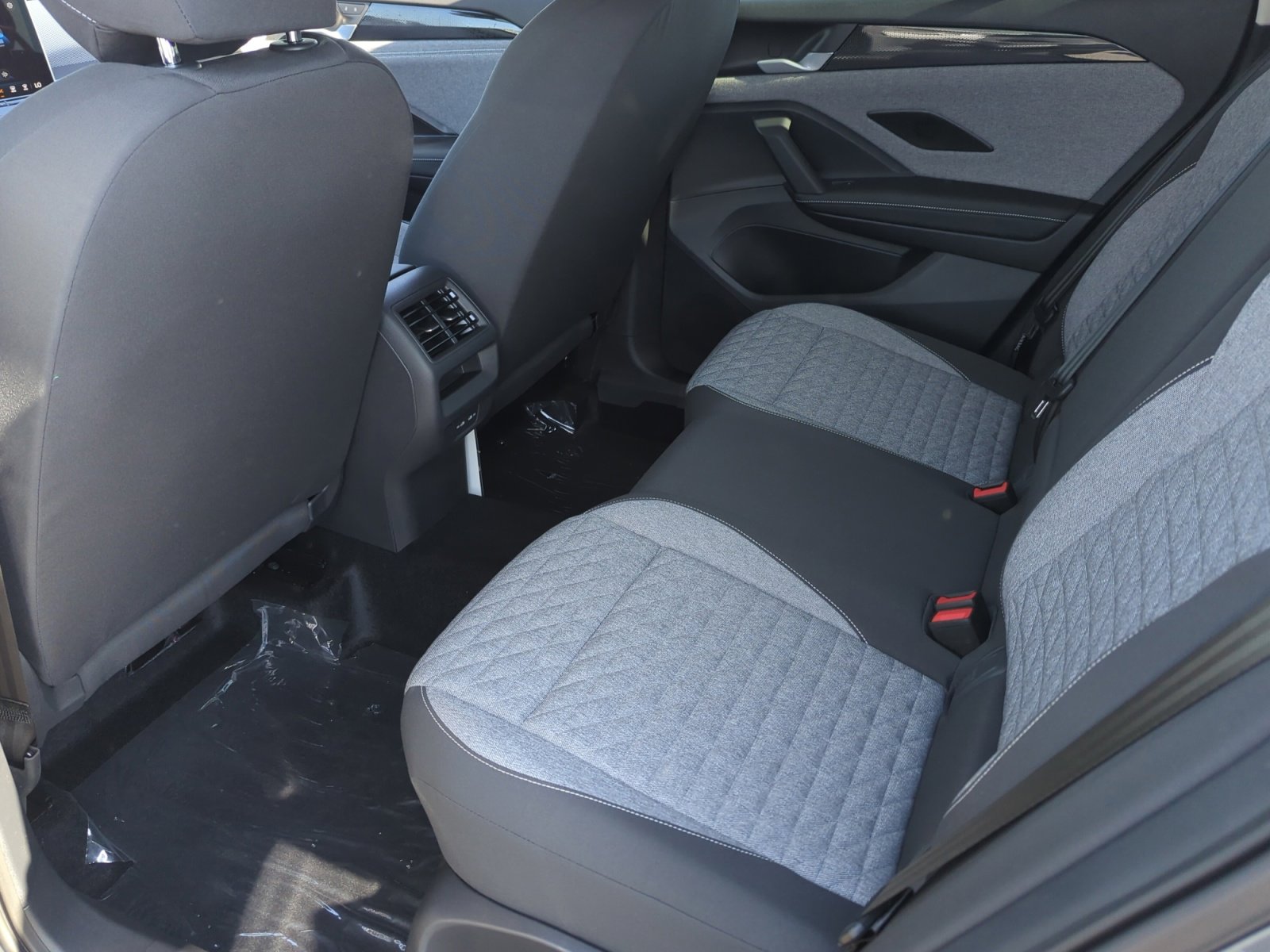 New 2025 Volkswagen Tiguan S image 17