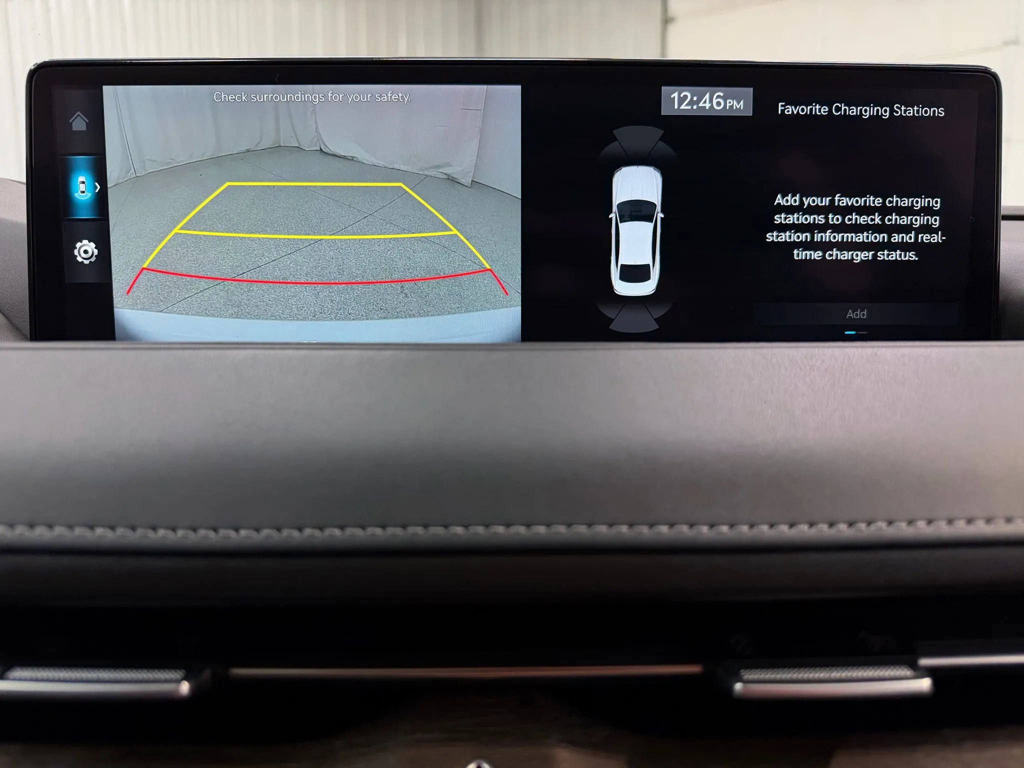 Used 2024 Genesis G80 image 21