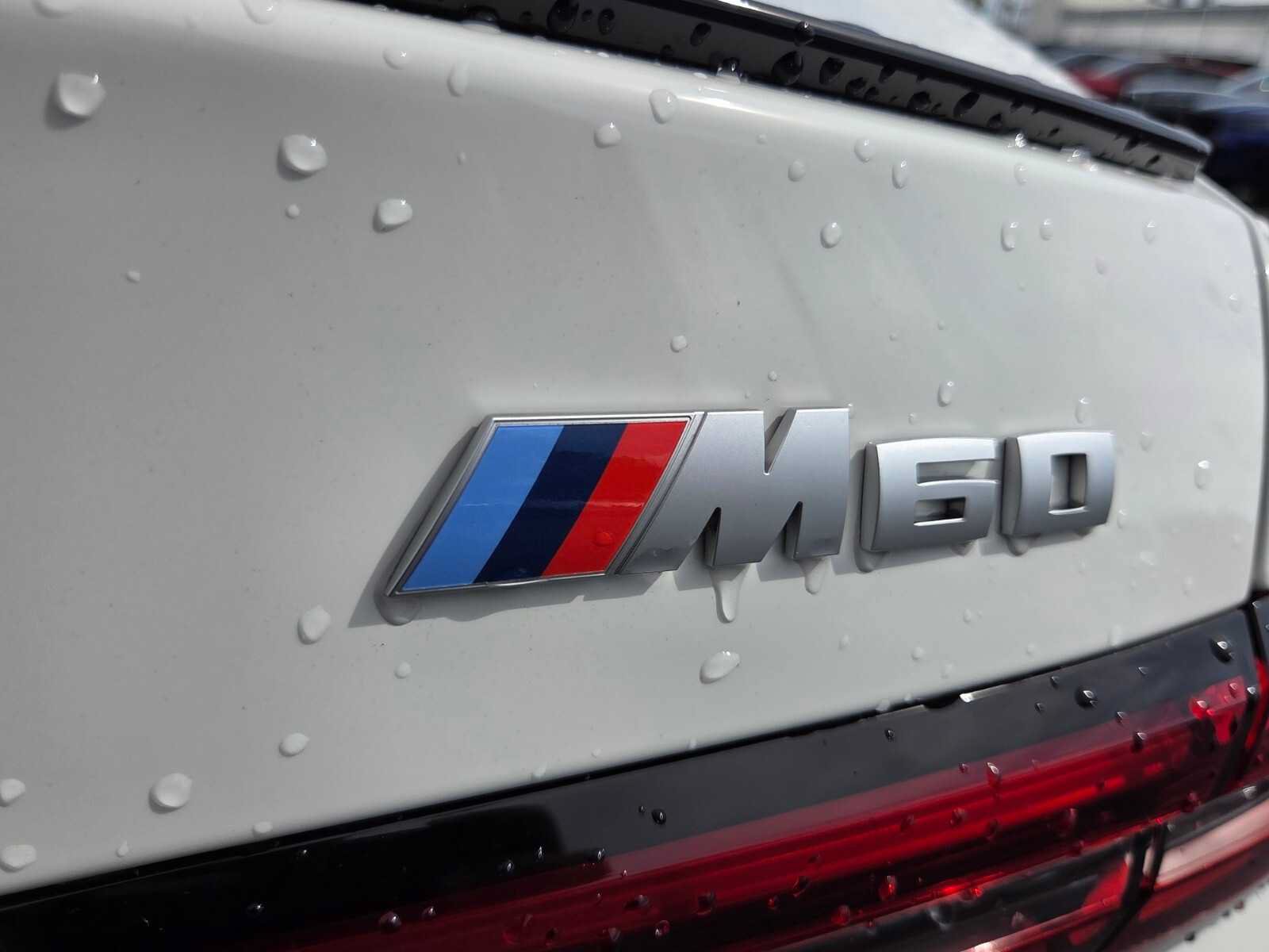 New 2026 BMW i5 M60 w/ Executive Package AWD/4WD image 18