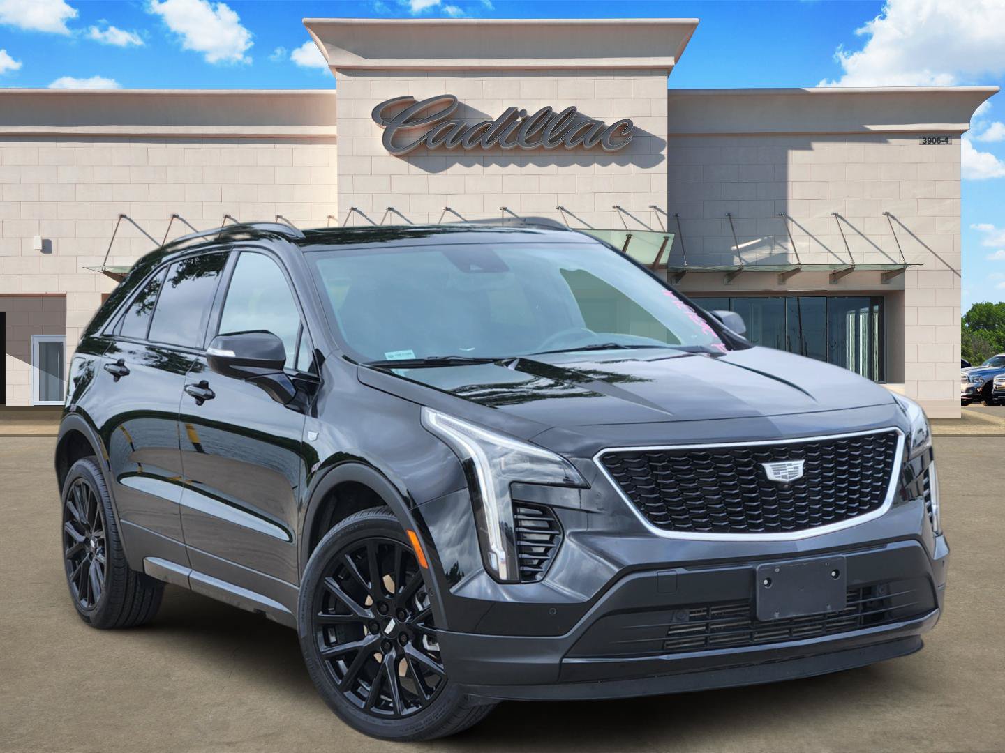 Certified 2023 Cadillac XT4 Sport w/ LPO, Onyx Lite Package FWD image 1