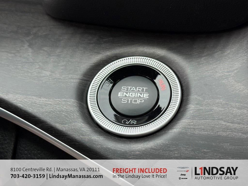 New 2025 Jeep Grand Cherokee L Limited w/ Luxury Tech Group II image 33