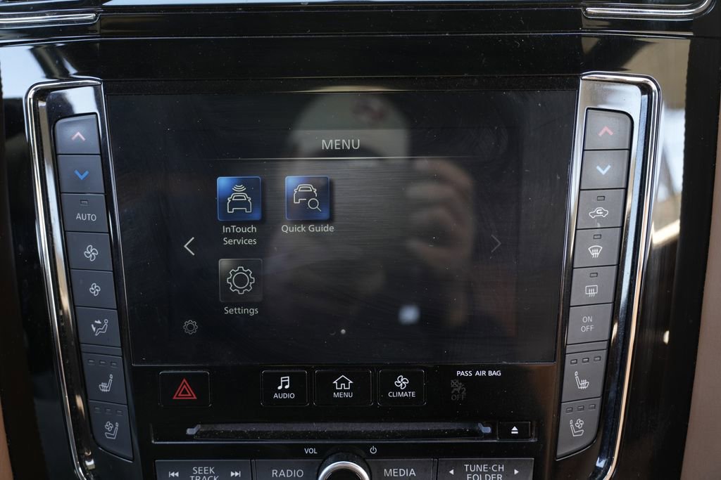 Used 2021 INFINITI QX80 Sensory w/ Cargo Package AWD/4WD image 23