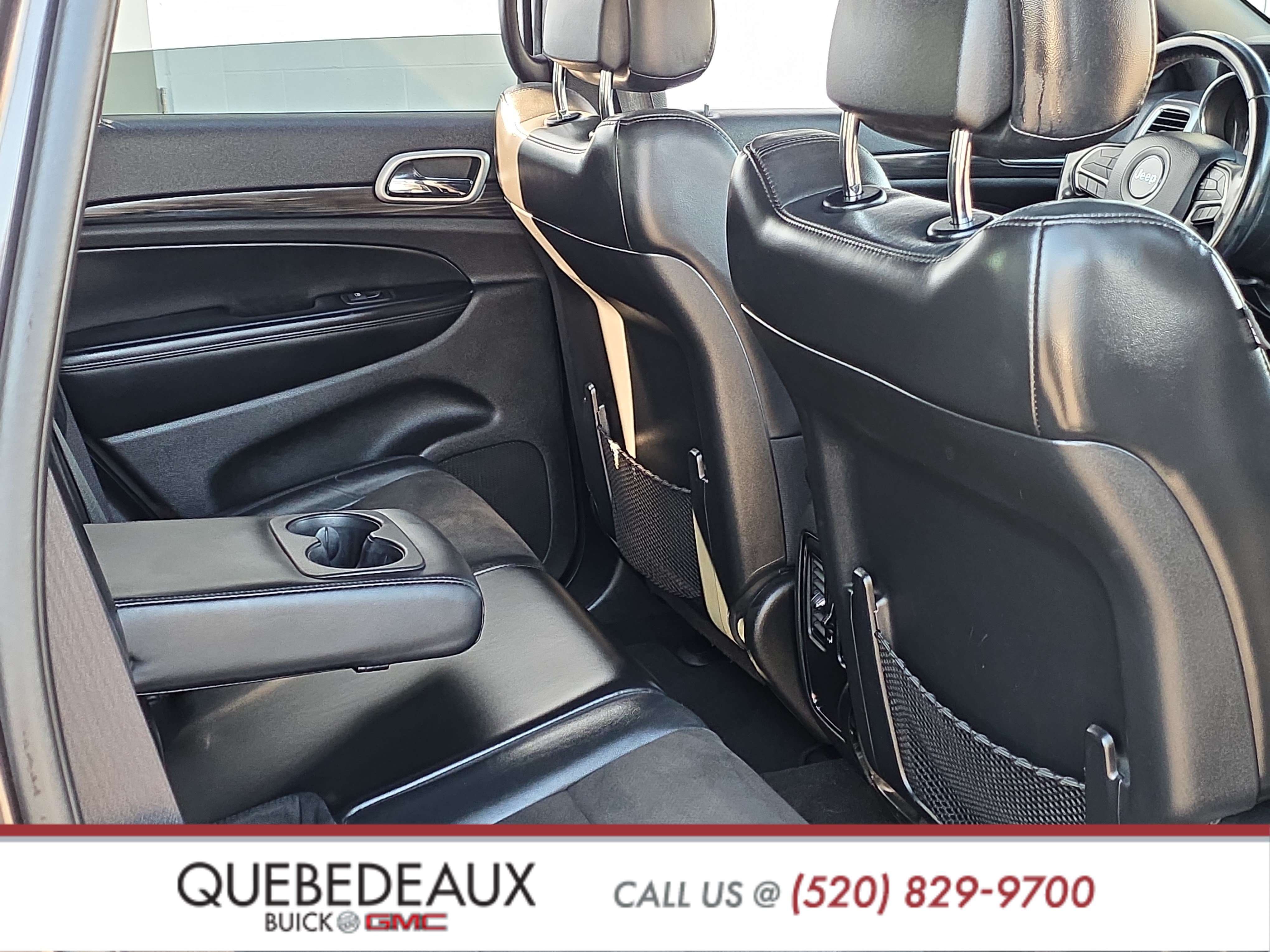 Used 2020 Jeep Grand Cherokee Laredo w/ Laredo X Package RWD image 23