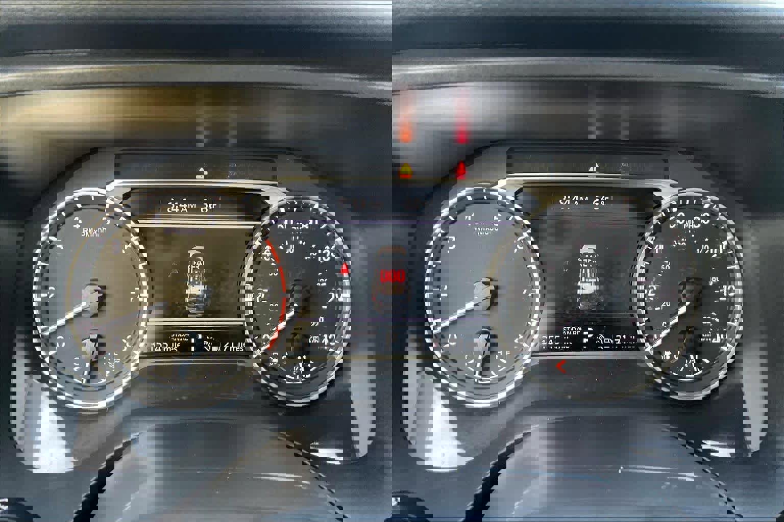 Used 2025 Nissan Rogue SV image 25