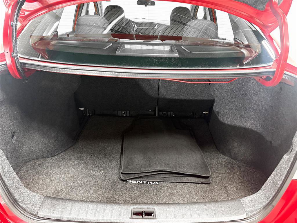 Used 2017 Nissan Sentra SV image 9