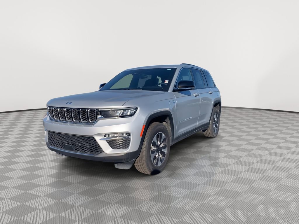 Used 2024 Jeep Grand Cherokee Limited 4xe image 4