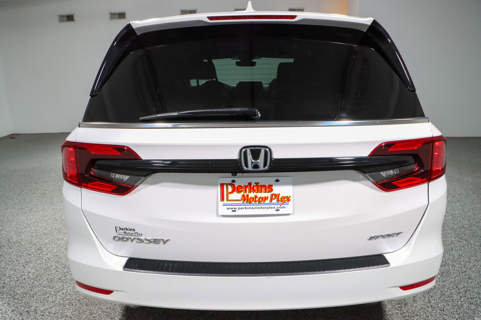 Used 2024 Honda Odyssey Sport image 8
