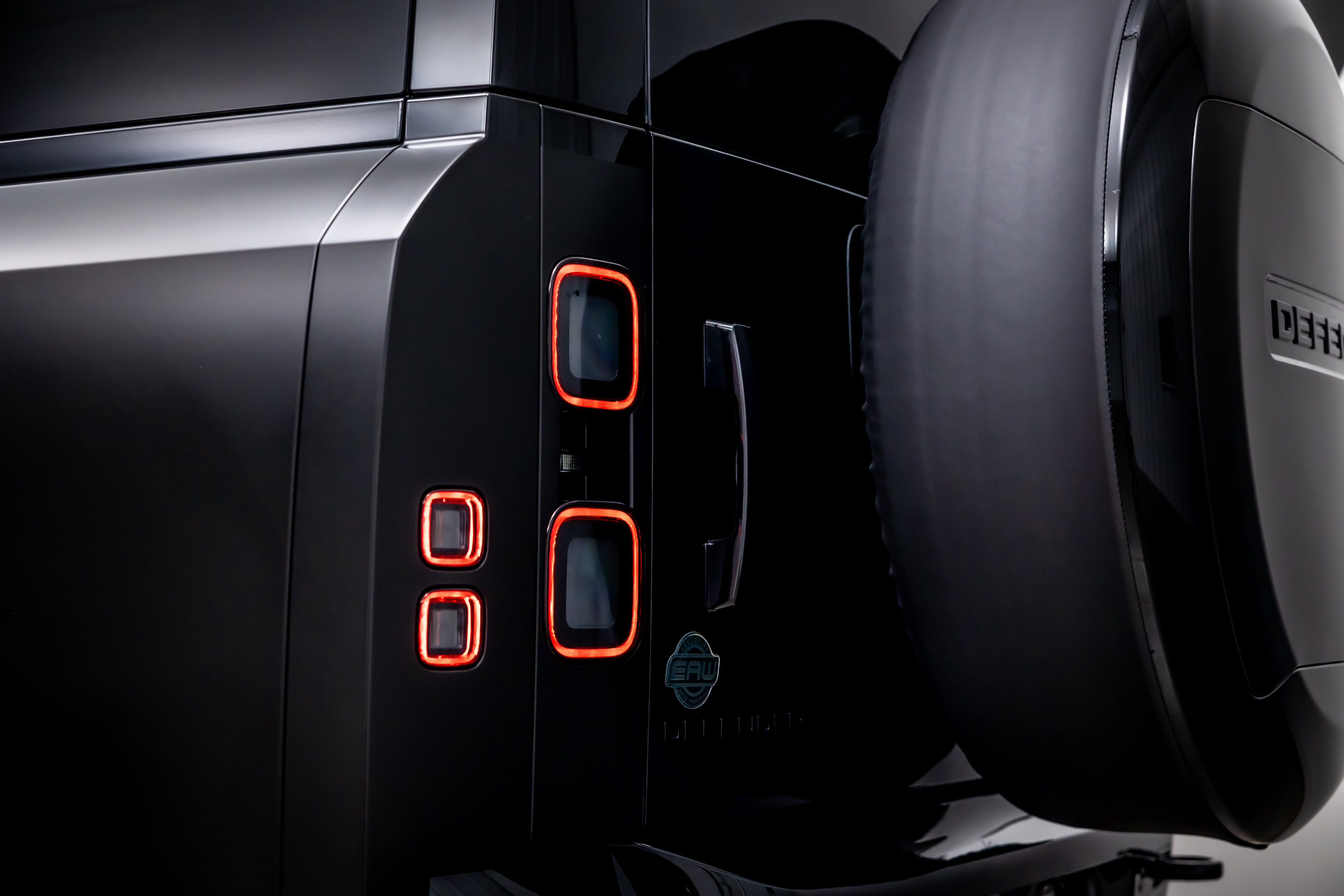 Used 2026 Land Rover Defender 130 V8 image 12