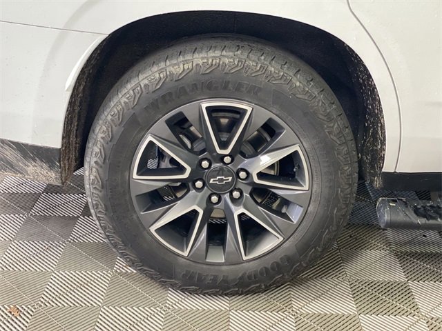 Certified 2023 Chevrolet Tahoe Z71 w/ Z71 Off-Road Package image 18