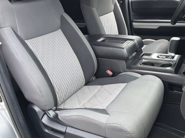 Used 2014 Toyota Tundra SR5 w/ SR5 Upgrade Package RWD image 32