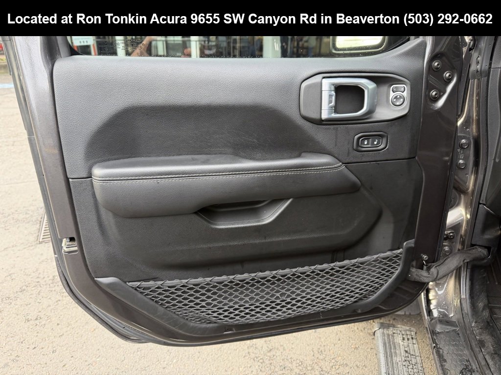 Used 2022 Jeep Wrangler Unlimited Sahara 4xe image 10