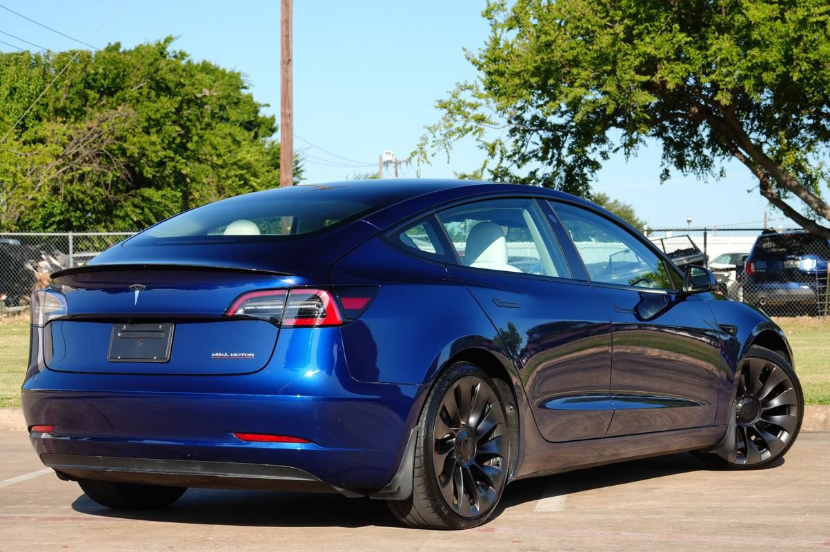Used 2023 Tesla Model 3 Performance AWD/4WD image 3