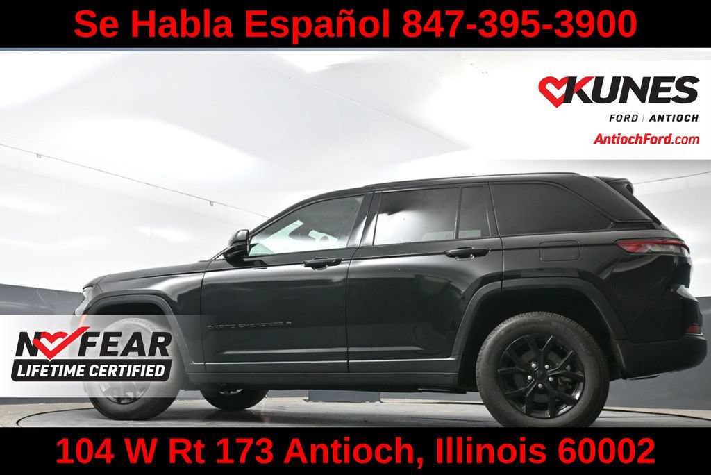 Used 2025 Jeep Grand Cherokee Altitude AWD/4WD image 61