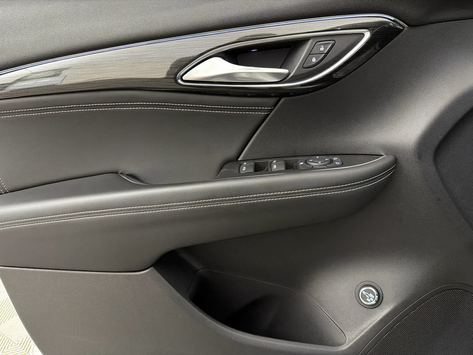 Used 2021 Buick Envision Preferred FWD image 22