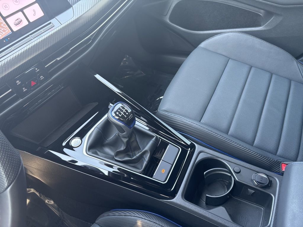 Used 2023 Volkswagen Golf 20th Anniversary Edition image 18