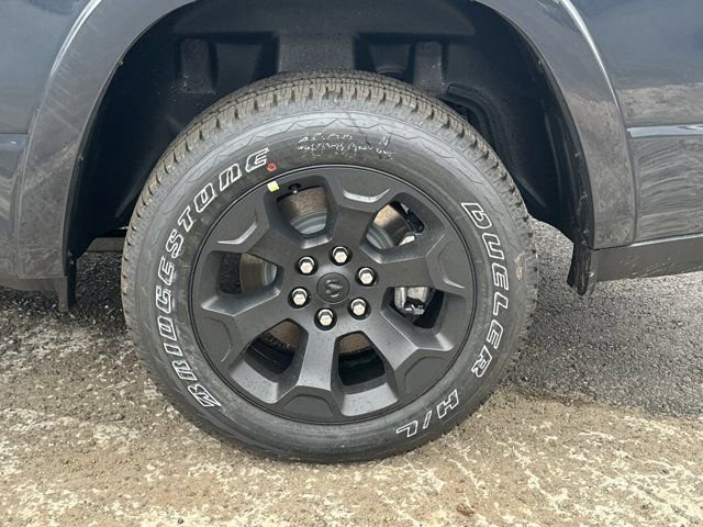 New 2026 RAM 1500 4x4 Crew Cab image 21