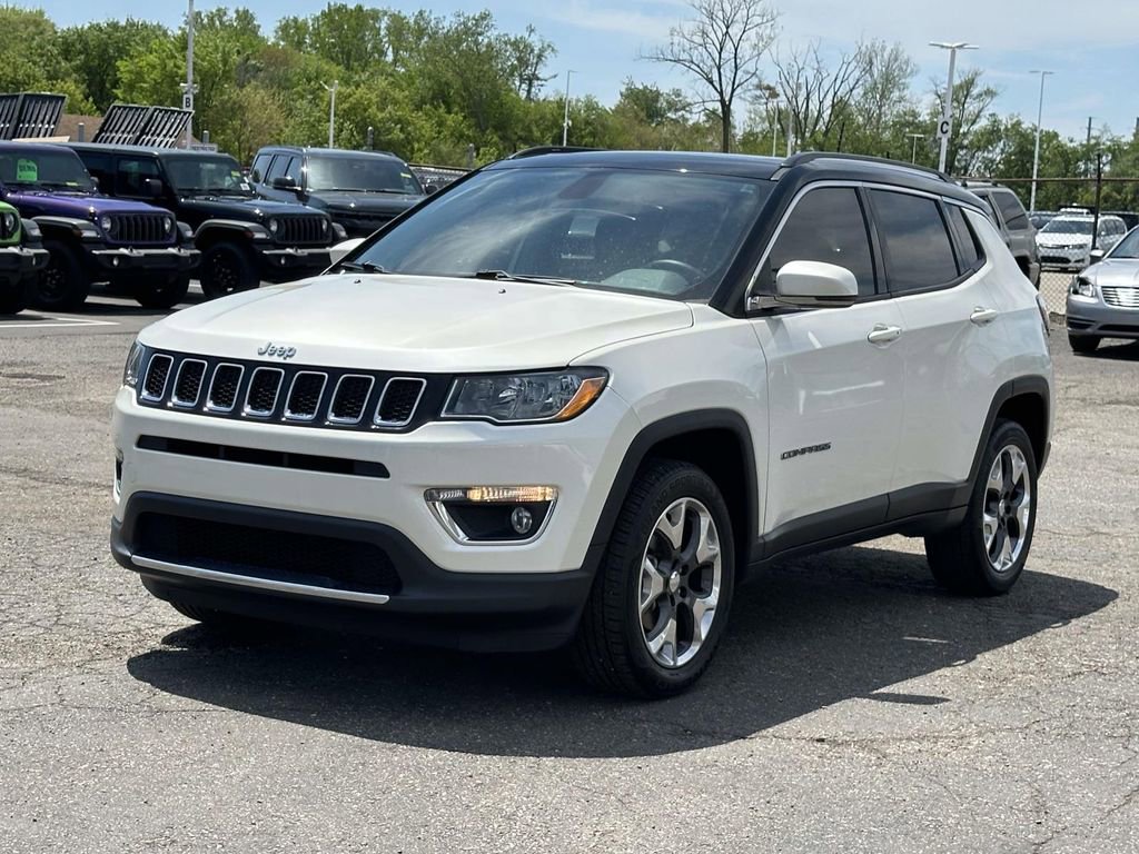 Used 2019 Jeep Compass Limited AWD/4WD image 7