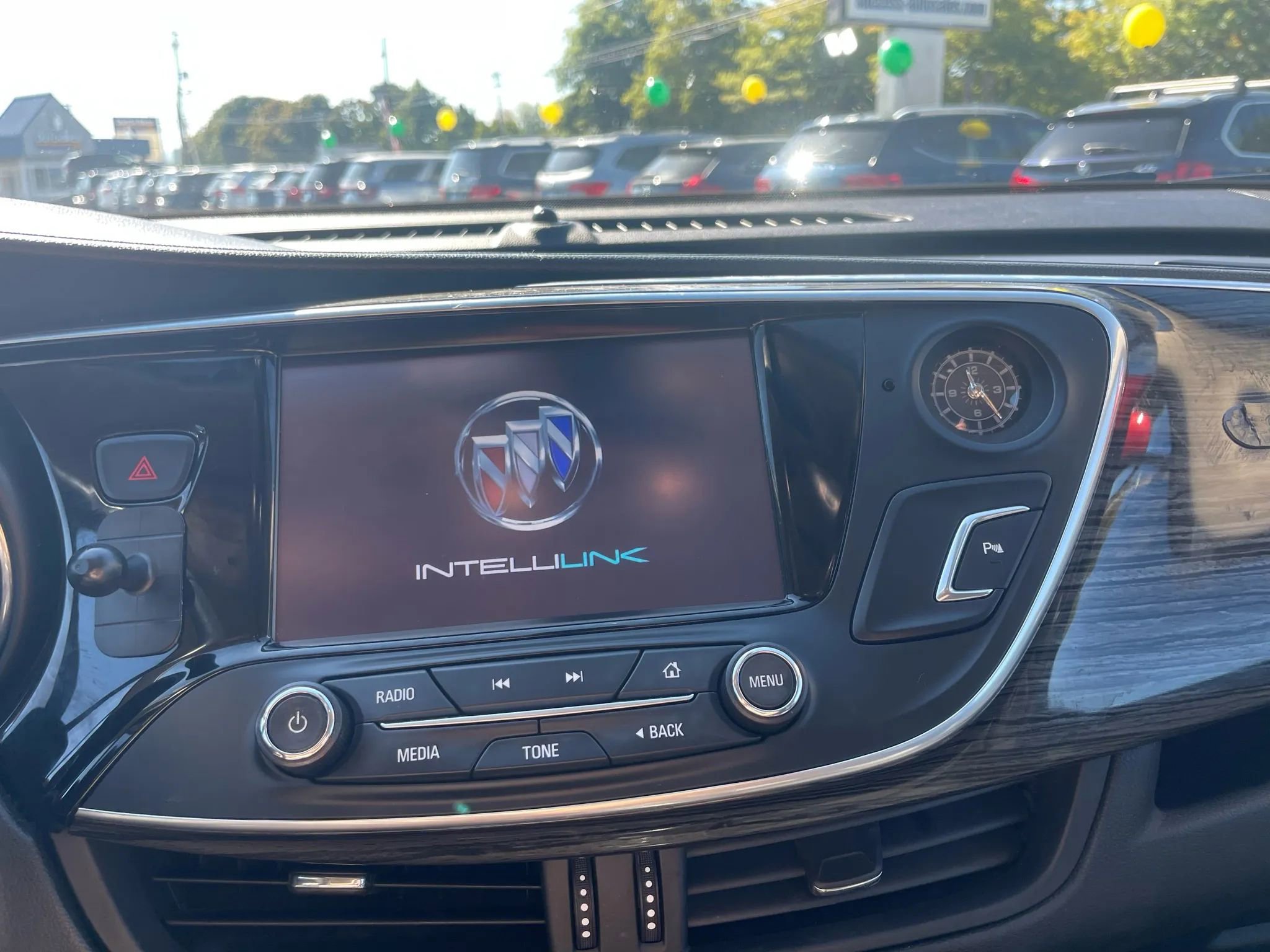 Used 2017 Buick Envision Essence image 17