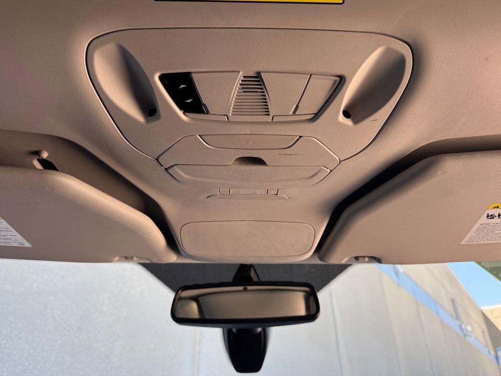 Used 2016 Ford Transit Connect Titanium FWD image 22
