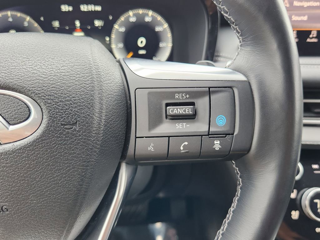 Used 2023 INFINITI QX60 Sensory w/ Vision Package image 33