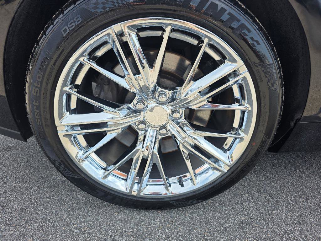 Used 2015 Chevrolet Camaro SS w/ Commemorative Special Edition RWD image 17