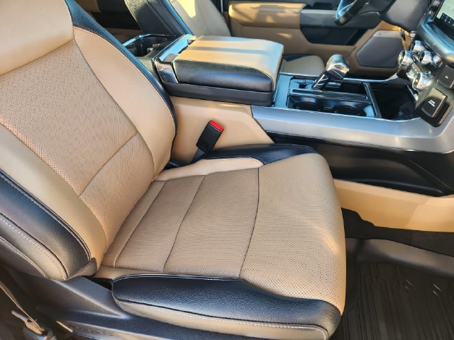 Used 2022 Ford F150 Lariat AWD/4WD image 15