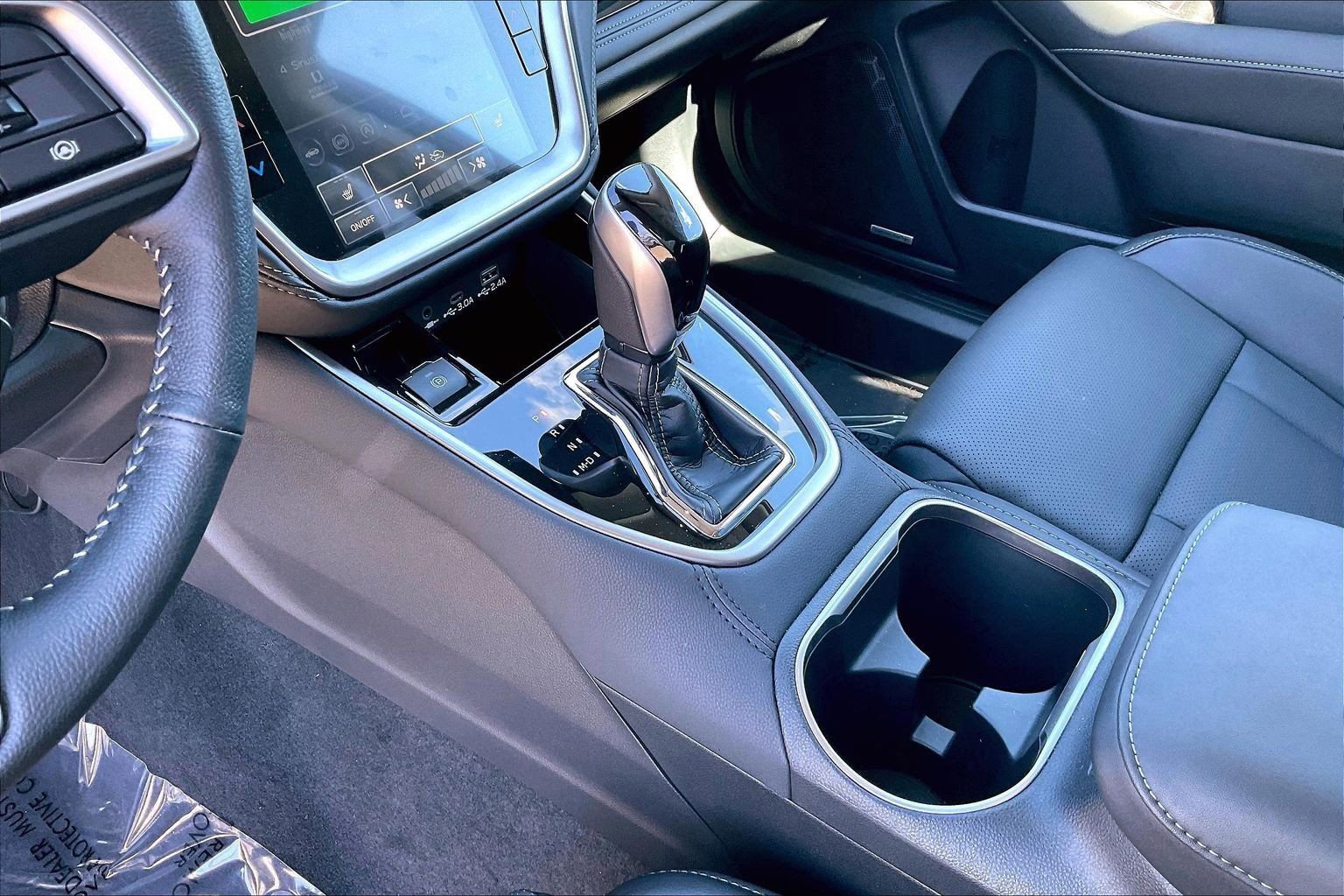 Certified 2025 Subaru Outback Limited image 17