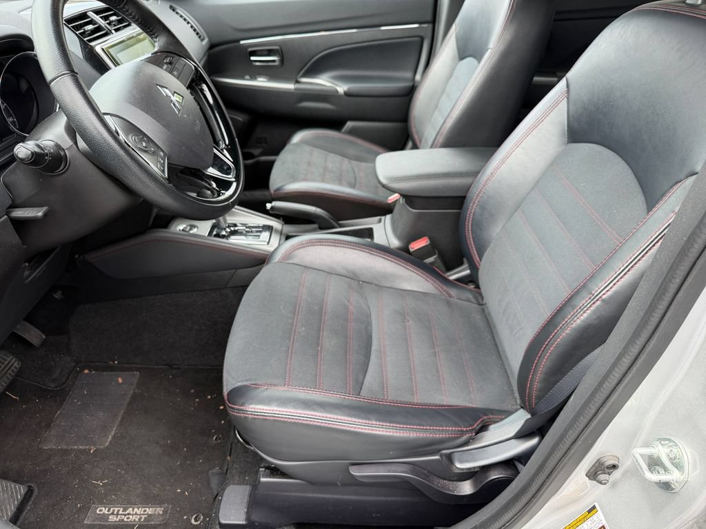 Used 2024 Mitsubishi Outlander Sport SE AWD/4WD image 21