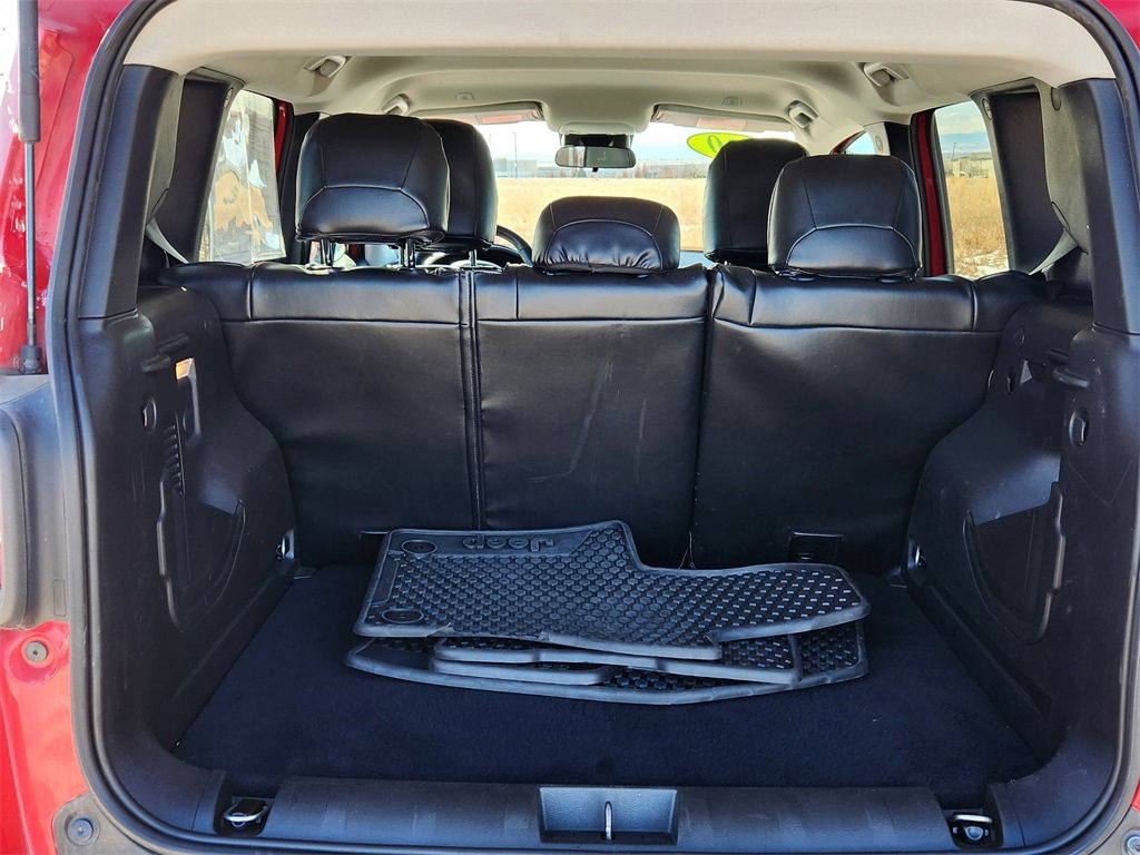 Used 2020 Jeep Renegade Latitude w/ Cold Weather Group image 12