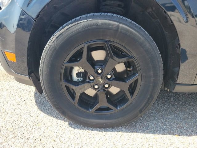 Used 2022 Ford Maverick Lariat w/ Equipment Group 500A Standard AWD/4WD image 29