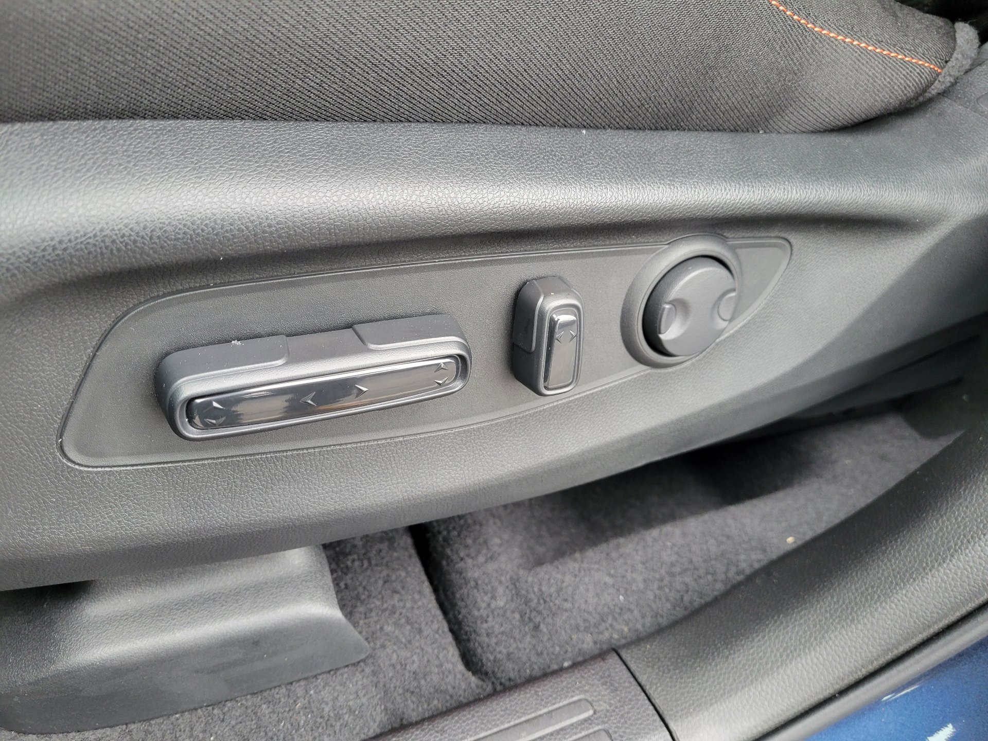 Used 2025 Honda CR-V Sport image 16