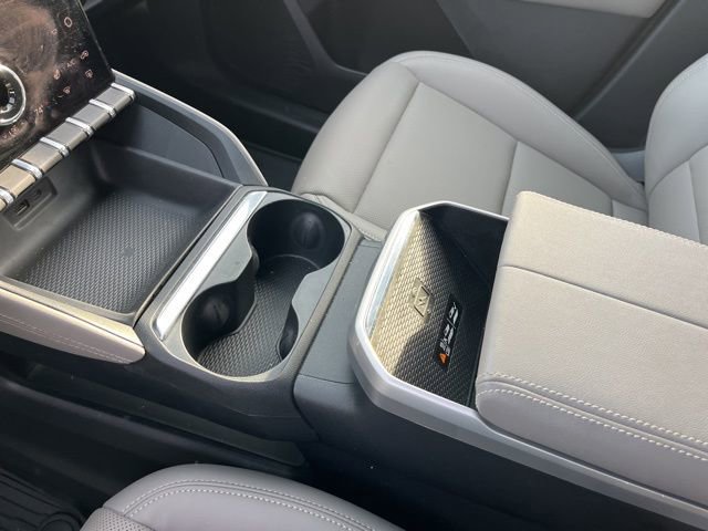 Used 2026 GMC Terrain Elevation w/ Elevation Premium Package AWD/4WD image 25