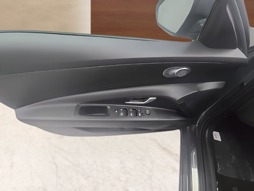New 2026 Hyundai Elantra SE FWD image 11