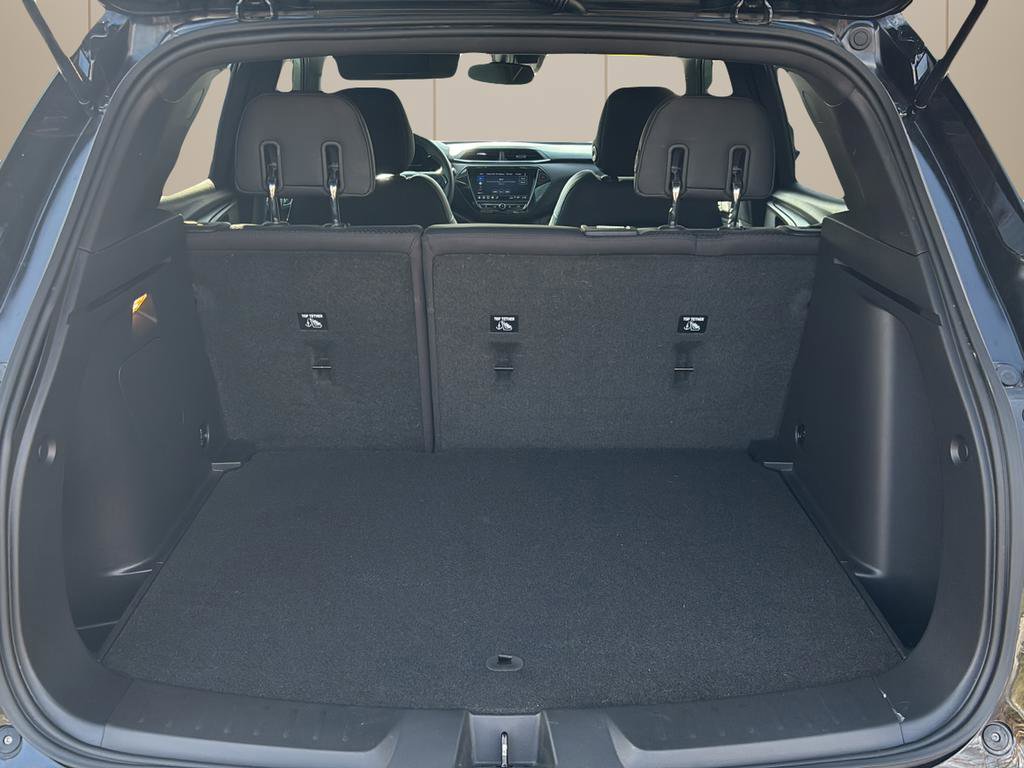 Used 2023 Chevrolet TrailBlazer RS w/ Convenience Package image 14