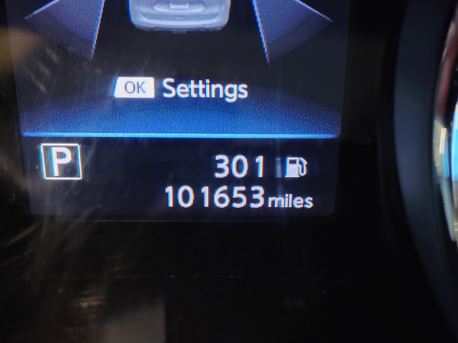 Used 2020 Nissan Rogue S w/ Special Edition Package image 2