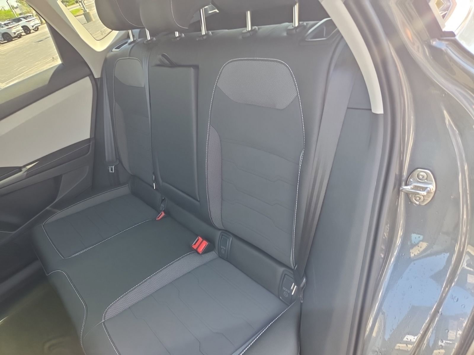 New 2026 Volkswagen Taos SE AWD/4WD image 23