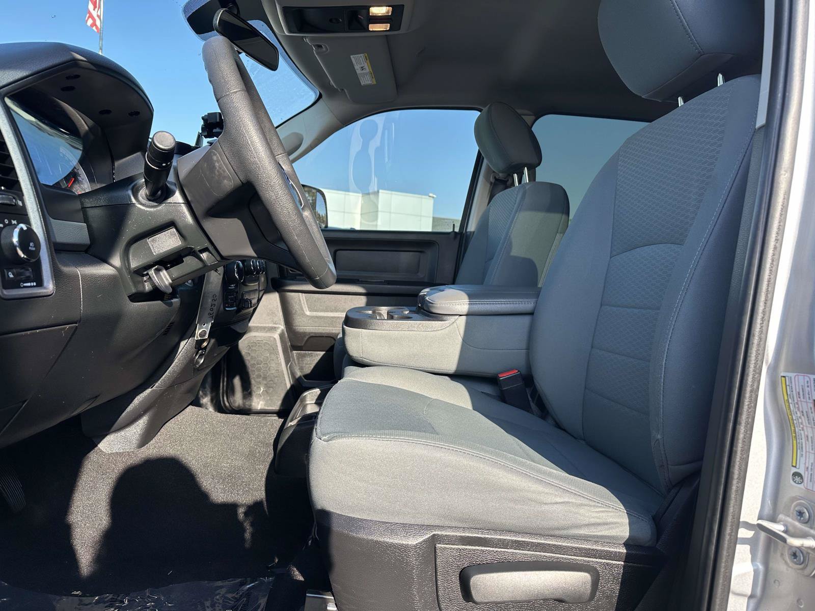 Used 2018 RAM 1500 Express w/ Express Value Package AWD/4WD image 22