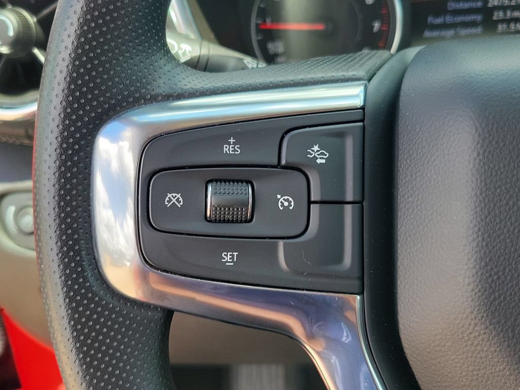 Used 2025 Chevrolet Blazer LT AWD/4WD image 16